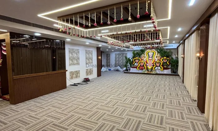 Nikitha Bojegowda kalyana Mantapa